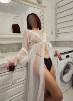 Юленька, 37,  